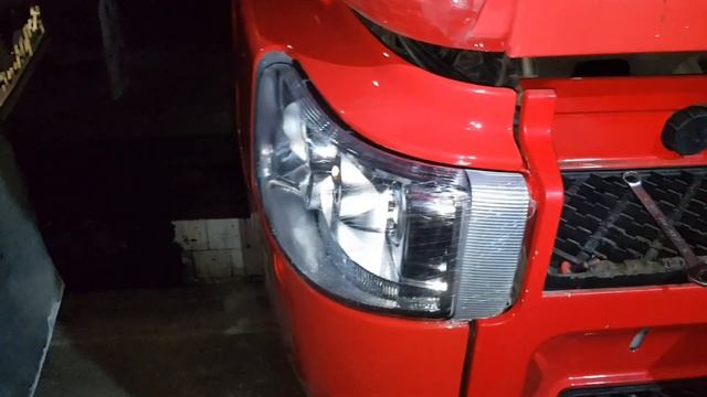 Renault Premium DXI, как снять передний бампер. смотреть онлайн