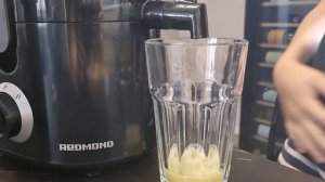 Тестируем соковыжималку Redmond