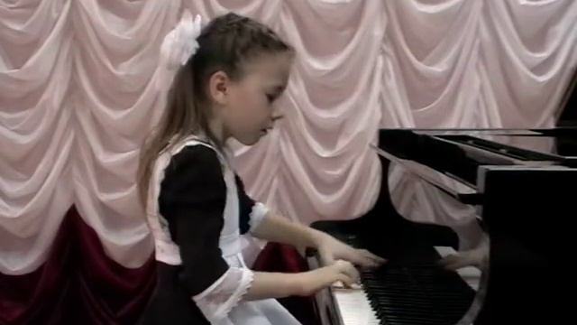 Сбитнева Елизавета И. Шишов "Маленький вальс" Фортепиано Чернянская РДШИ смотреть онлайн
