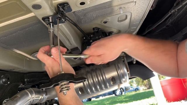 2021 Kia Sorento Spare Tire Assembly Install смотреть онлайн