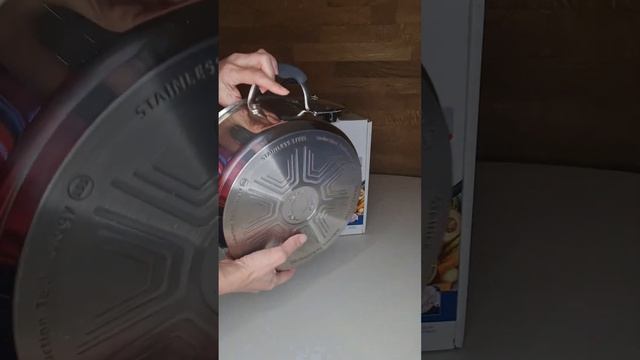 Кастрюля с крышкой Tefal Illico 4.3л 24см G7024674 смотреть онлайн