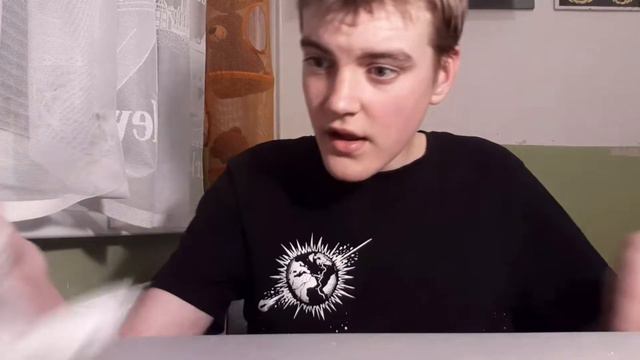 Nový mobil za 40 000 kč| Unboxing #5 | Maxcom MM142 смотреть онлайн