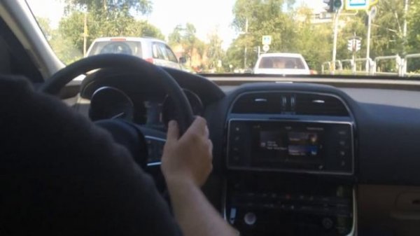 Реальный тест драйв Ягуар XE 2015- RTD Краткий обзор нового Jaguar XE