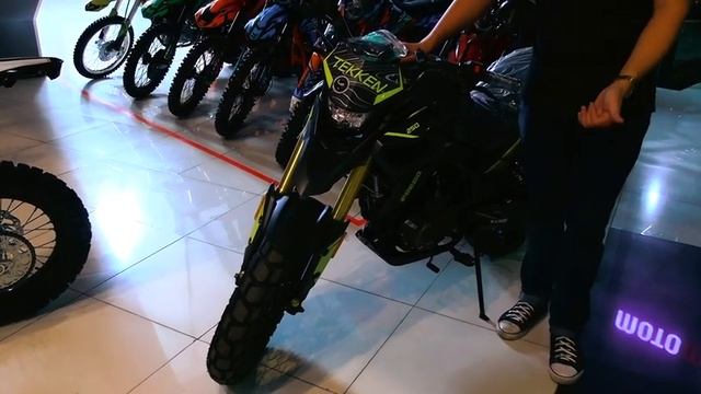 Мотосалоны Москвы. Часть 13. ТЦ СпортЕХ. Мотосалон JAZZMOTO. смотреть онлайн