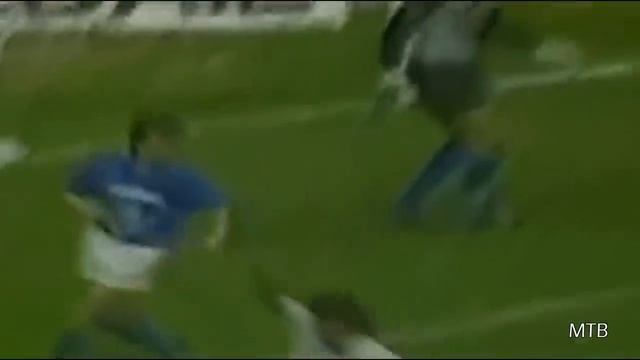 Lionel Messi vs Diego Maradona ● Similar Goals Compilation ● смотреть онлайн