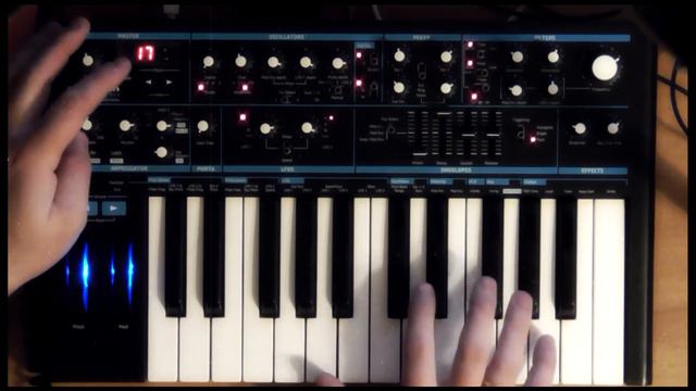 Novation Bass Station 2 смотреть онлайн