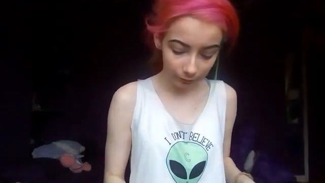 SCENE/EMO PURPLE MAKEUP TUTORIAL (products in description) :D смотреть онлайн