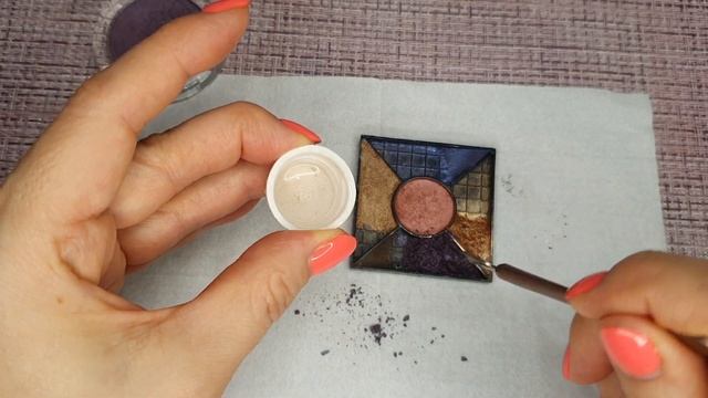 Косметическая лаборатория // Переношу тени ? смотреть онлайн