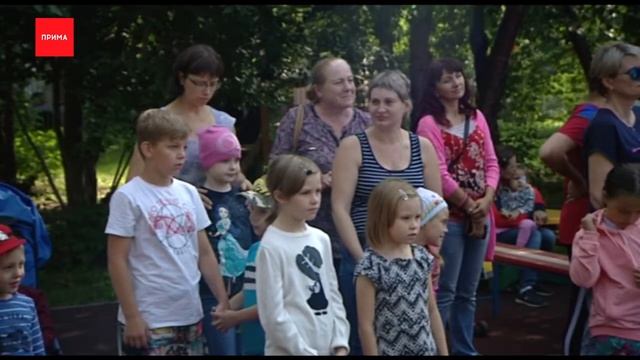 РУСАЛ подарил реабилитационному центру машину для перевозки детей-инвалидов смотреть онлайн