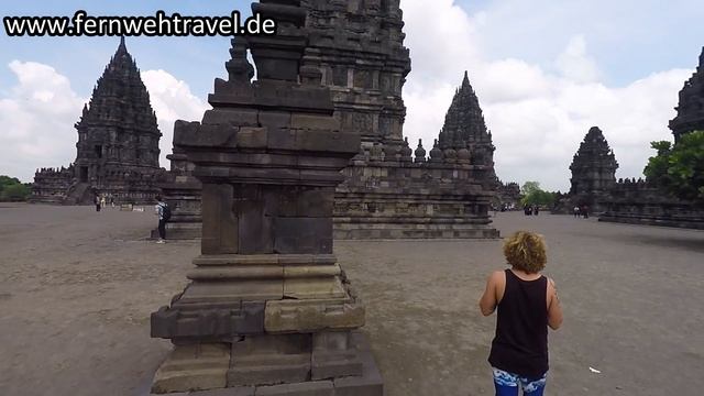 BOROBUDUR TEMPLE & PRAMBANAN INDONESIA - World travel Vlog#83 - Yogyakarta Java Adventure Weltreise смотреть онлайн