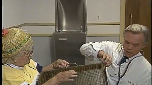 Big Chuck and LIl John: Dr.Goddard, Veterinarian смотреть онлайн