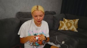 АМЕЛЬКА СТАЛА ГОЛОСОВЫМ ПОМОЩНИКОМ!