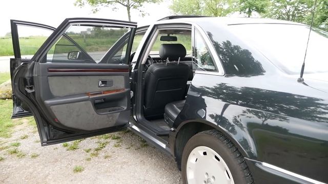 Audi A8 W12