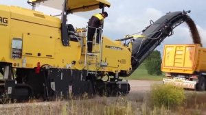 Дорожная фреза BOMAG BM 2000