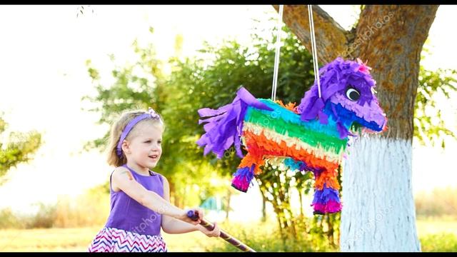 Как сделать пиньяту своими руками! Лучший день рождения ребёнка!!! смотреть онлайн