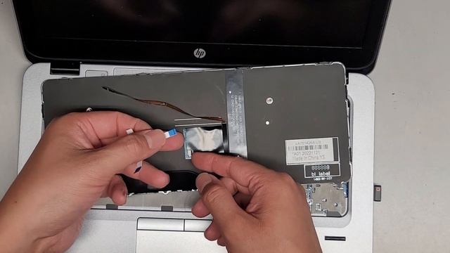 HP EliteBook 820 G3 Disassembly RAM SSD Hard Drive Upgrade Battery Keyboard RTC Replacement Repair смотреть онлайн