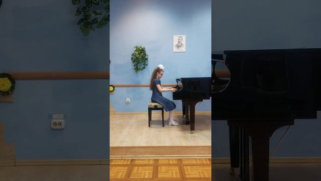 Милеева Полина Ж.Шмит Сонатина смотреть онлайн