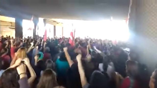 El aguante de la militancia del PTS luego de la represión en la Panamericana смотреть онлайн