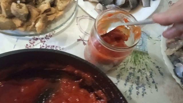 Консервы из карася. Рыбные консервы в автоклаве.Тушенка из речной рыбы в домашних условиях. смотреть онлайн