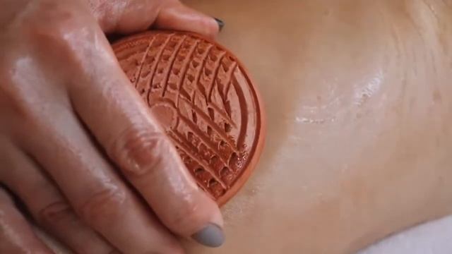 Окунитесь в мир невероятного наслаждения с процедурой для тела «Марокканская сказка» от Sothys!✨ смотреть онлайн