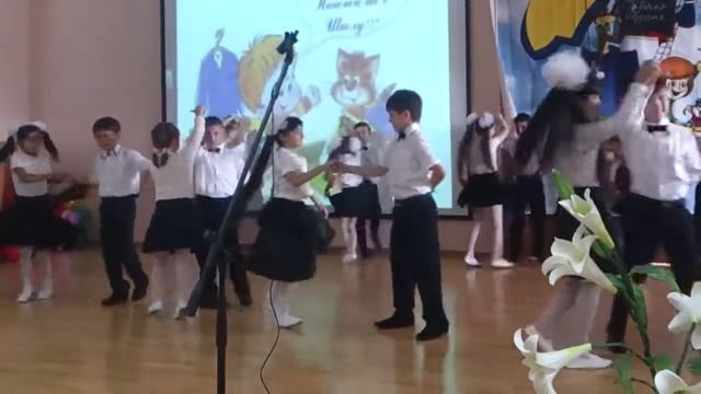 1 СЕНТЯБРЯ ШКОЛЬНАЯ ПОЛЬКА смотреть онлайн
