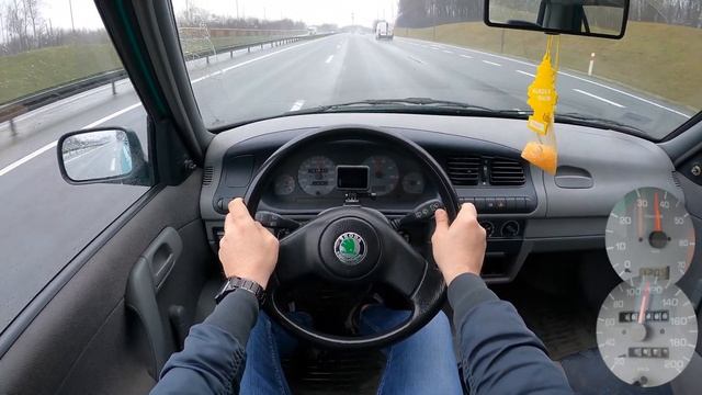 ТЕСТ ДРАЙВ ШКОДА ФЕЛИЦИЯ 1998г.в.(1.3 68 л.с.)ОБЗОР/ДИЗАЙН/В ДВИЖЕНИИ смотреть онлайн