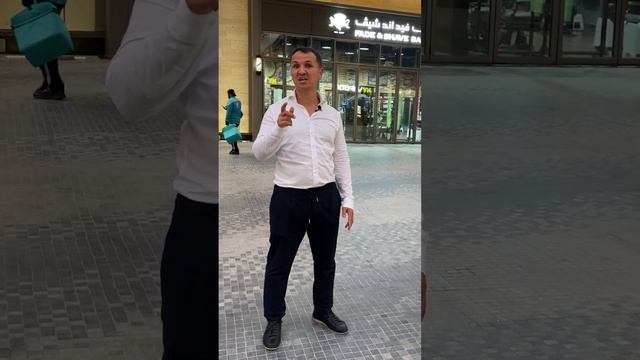 Сколько стоит стрижка в Дубае? смотреть онлайн