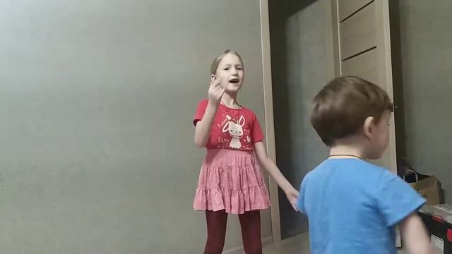 Дискотека💃🕺👍 под NELETTO и Ягодка-Малинка ОПо-по!!! смотреть онлайн