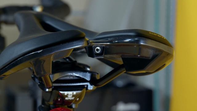 Обзор гравела-туринга, велосипеда Giant Revolt 2 (2022) смотреть онлайн