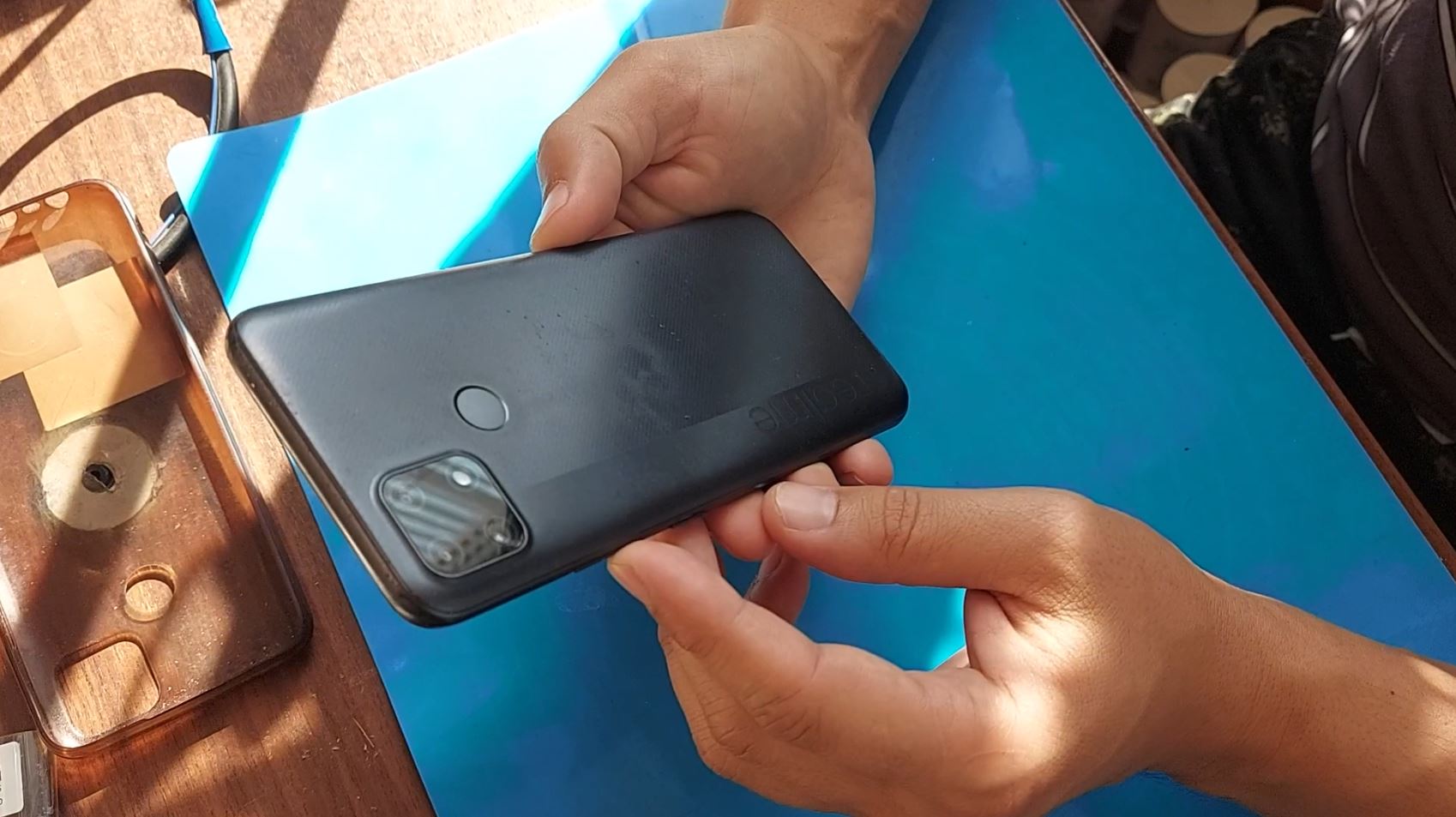 Как заменить дисплей на телефоне Realme C25s RMX3195 смотреть онлайн