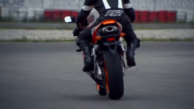 Honda CBR600RR - Honda Новосибирск смотреть онлайн