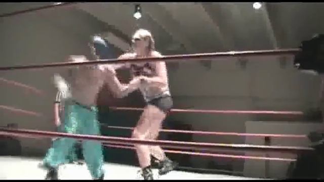 Isis the Amazon Vs. J-Rod & Ace Skyfighter (M.M.A.) смотреть онлайн