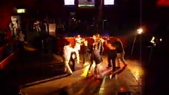 Peru Latin Dance - Bailando Rueda en el 291 Bar - Barranco смотреть онлайн
