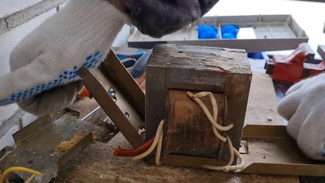 большой трансформатор ТСШ 170 на медь смотреть онлайн