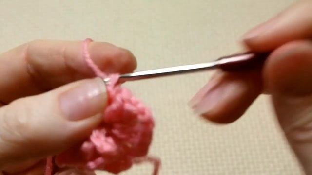 Цветок крючком для украшения. Вязаный цветок.Вязание для начинающих Урок 205 Knitted flower смотреть онлайн