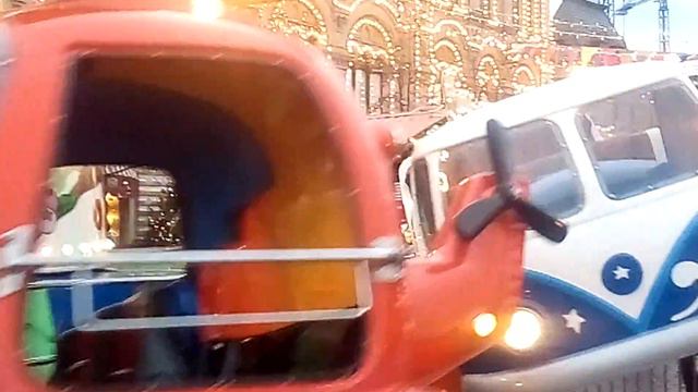 Мы на Красной площади в г.Москва на каруселях.13.12.2017г.(часть 2) смотреть онлайн