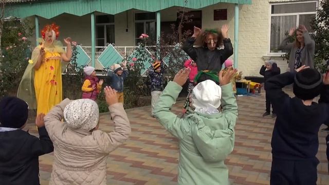 Праздник Осени (старшая группа, 2020 год) (станица Троицкая, МБДОУ детски сад № 13) смотреть онлайн