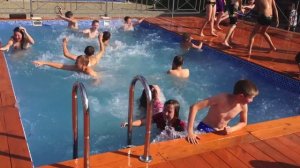 Купаемся в одежде Видео№14 (Best Memories:)