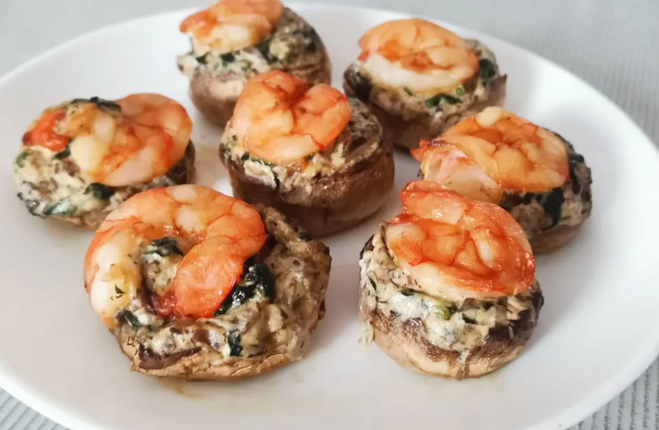 ФАРШИРОВАННЫЕ ШАМПИНЬОНЫ! Шампиньоны со сливочной начинкой и креветкой. Закуска на 23 февраля