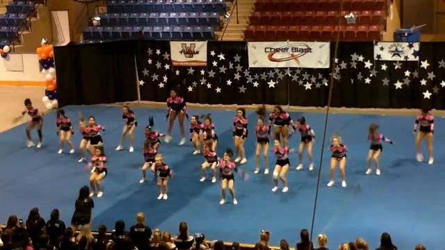 Cheer Extreme Junior Fuchsia 2011-2012 смотреть онлайн