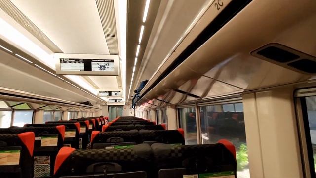 Luxurious Yamanote Line Train Ride from Shinjuku to Tokyo смотреть онлайн