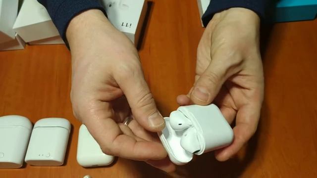 AirPods реплика навушники смотреть онлайн