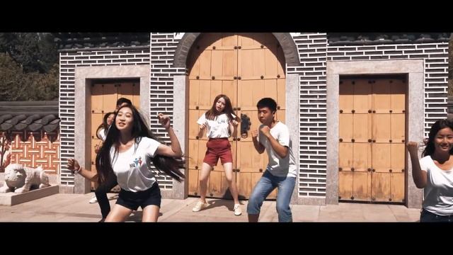 Молодёжь идёт вперёд (Something Big Cover) - Гимн Молодёжного Центра при АККЦУ смотреть онлайн