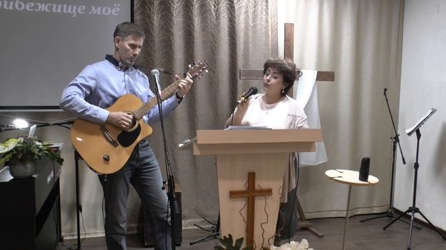 Песня "Подарил мне Бог спасенье во Христе"/Сергей и Наталья Захаровы/Церковь ЕХБ, г.Маг-ск/14.05.23 смотреть онлайн