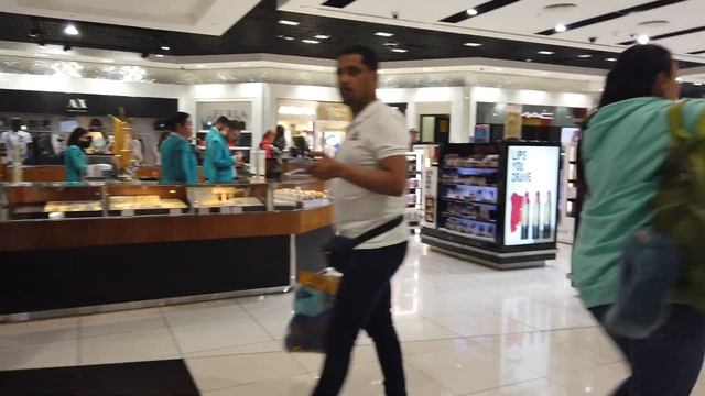 【Airport Tour】2023 Dubai Airport Terminal 2 Duty free shop & Boarding Gate ( Fly Dubai Terminal ) смотреть онлайн