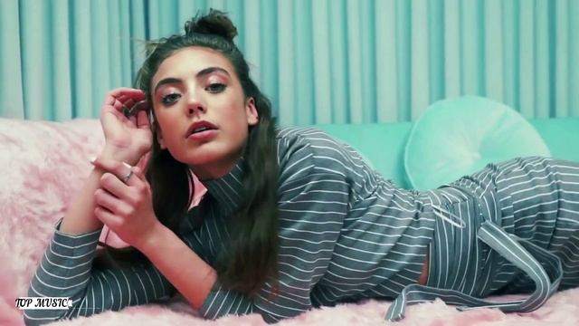 5sta Family - Первый снег (Masstero Remix).mp4 смотреть онлайн