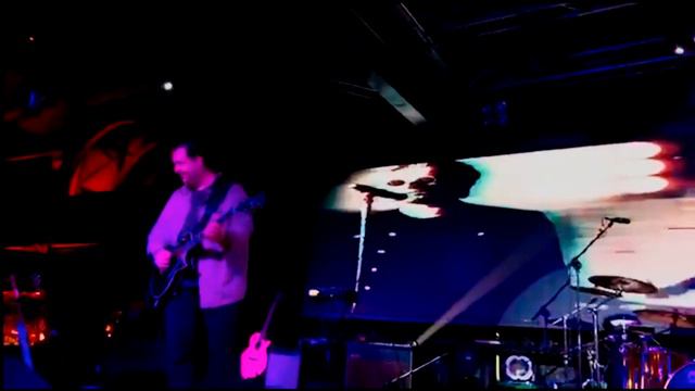 The Blackout - U2 - Silver and Gold - U2 Tribute Band смотреть онлайн