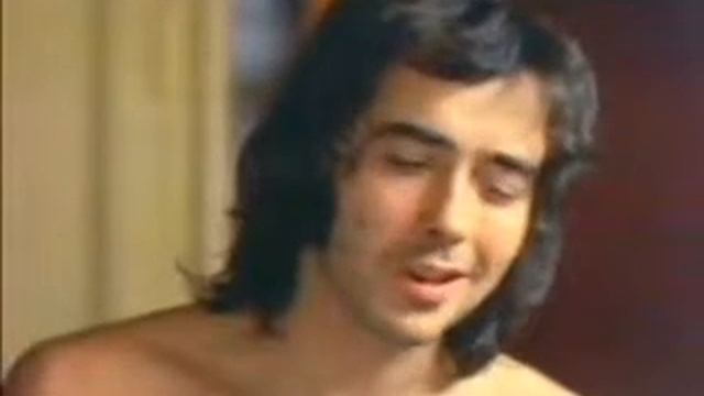 JOAN MANUEL SERRAT -Aquellas pequeñas cosas - (En vivo) смотреть онлайн