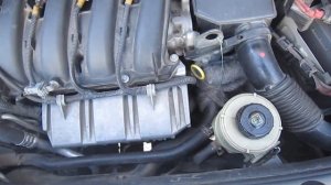 Патрубки радиаторов охлаждения и отопителя Рено Логан