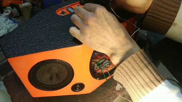 САМАЯ МОЩНАЯ БЛЮТУЗ КОЛОНКА СВОИМИ РУКАМИ КУДА ТАМ JBL 2.1 100W БУМБОКС DIY Bluetooth speaker MUSIC смотреть онлайн